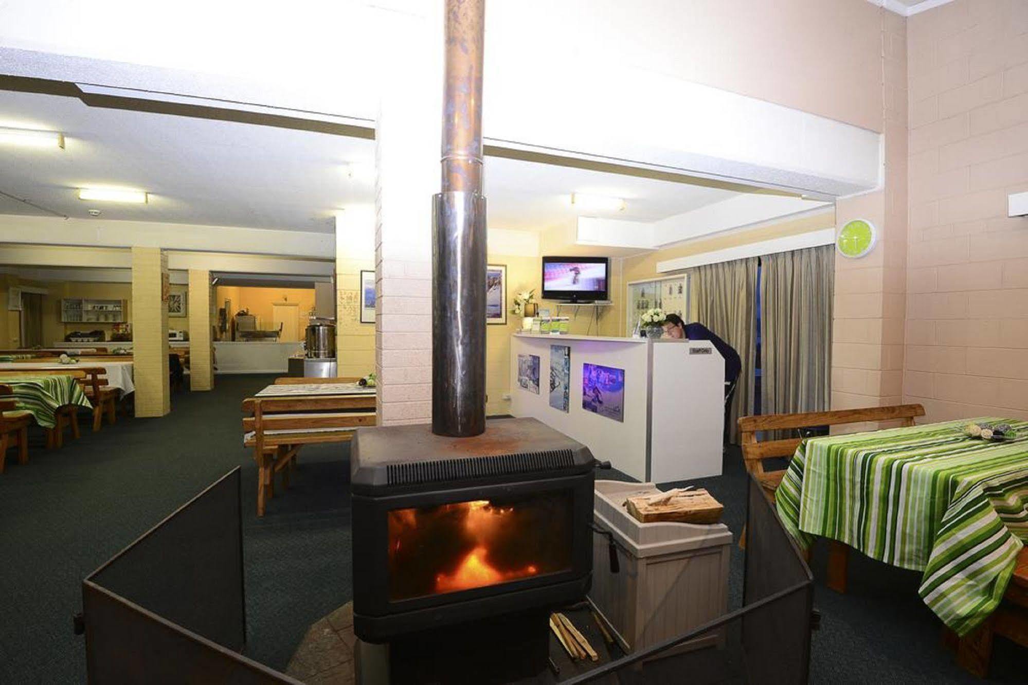 Alpine Resort Motel Jindabyne Esterno foto